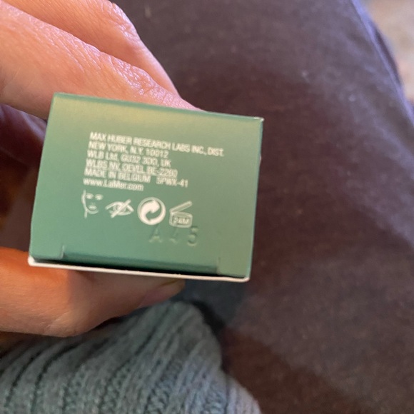 6 x La Mer The essence Foaming Cleanser 3.51 Oz Total New in box code A45 - Picture 4 of 4